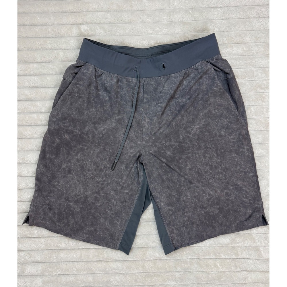 lululemon License to Train Shorts Men's Gray Acid Wash 9" Athletic M7AS0S
